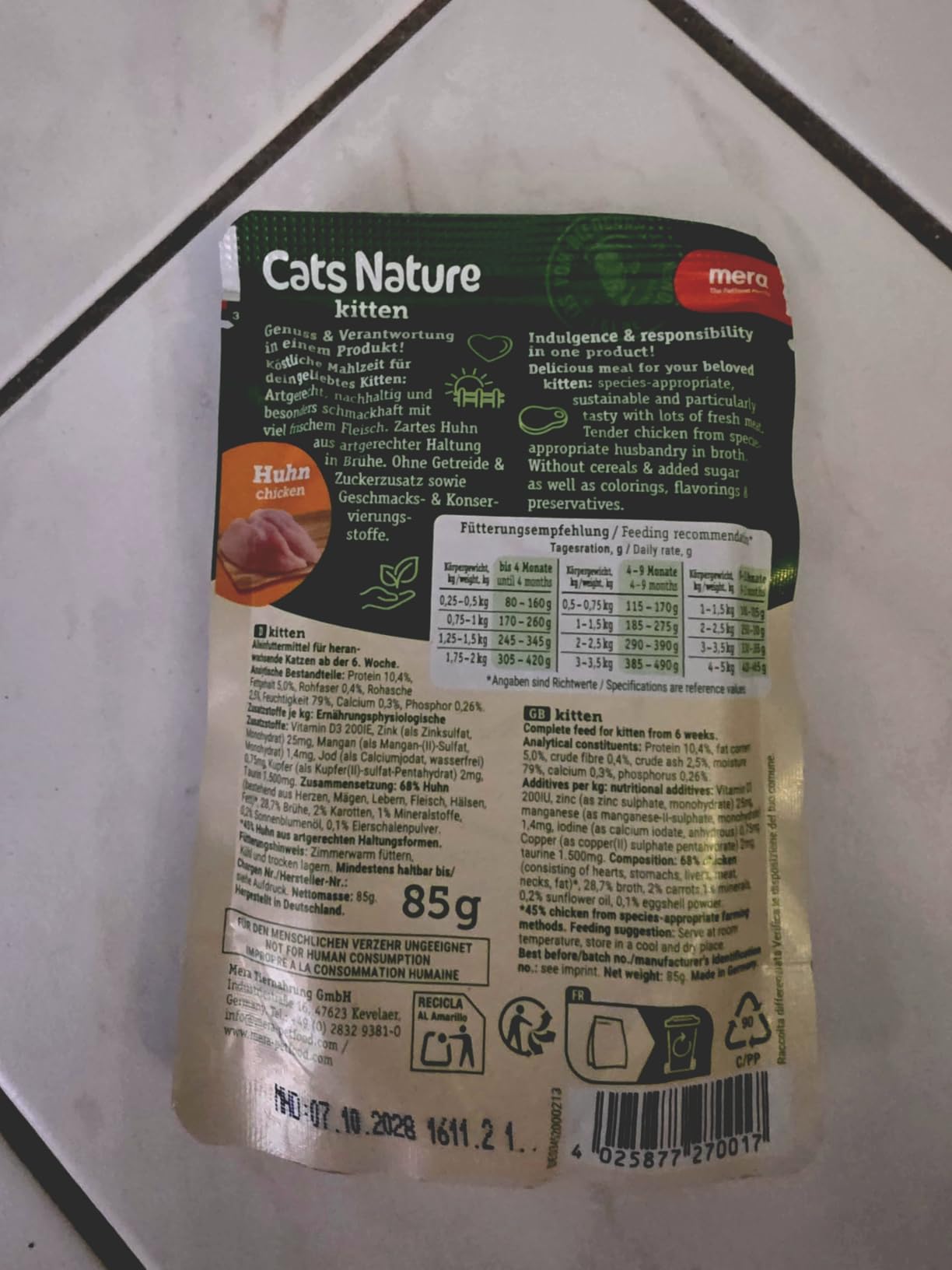 Solides Kittenfutter